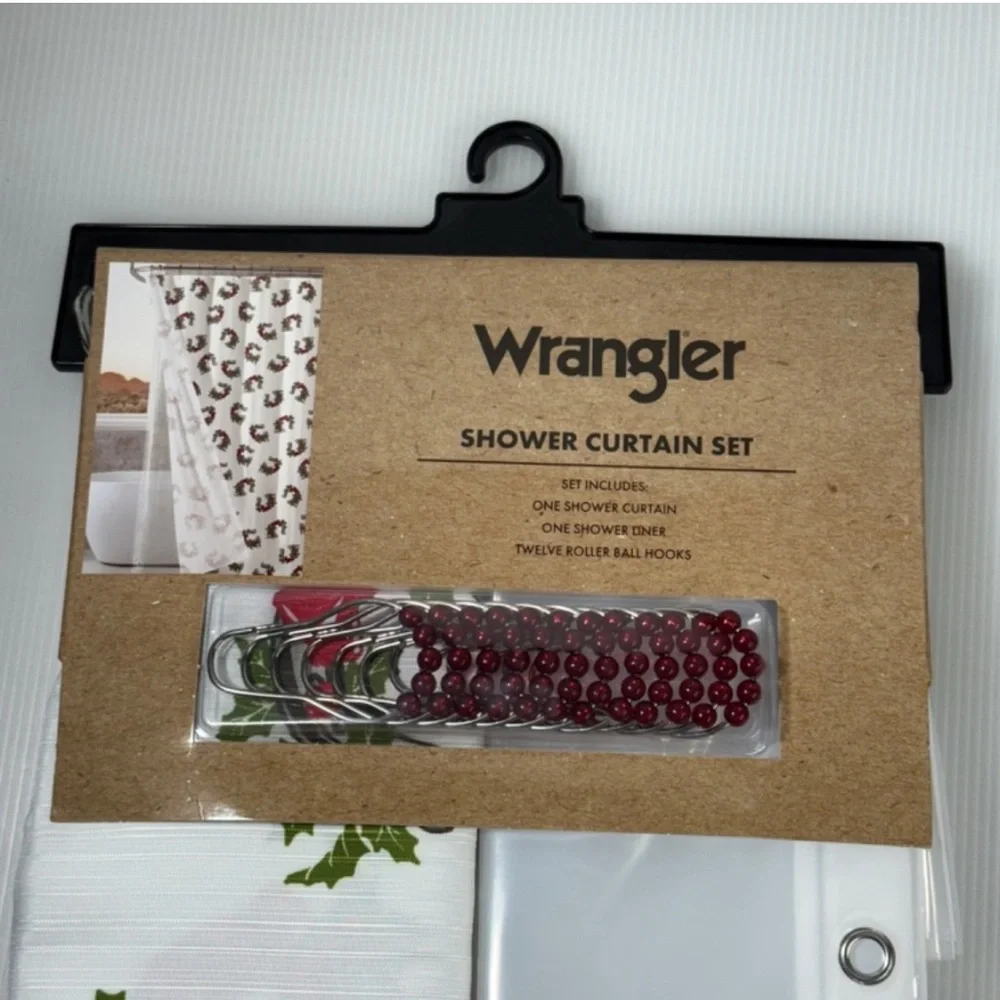 NWT WRANGLER Christmas Horseshoe Holly Red Bow Shower Curtain Set 72 × 72